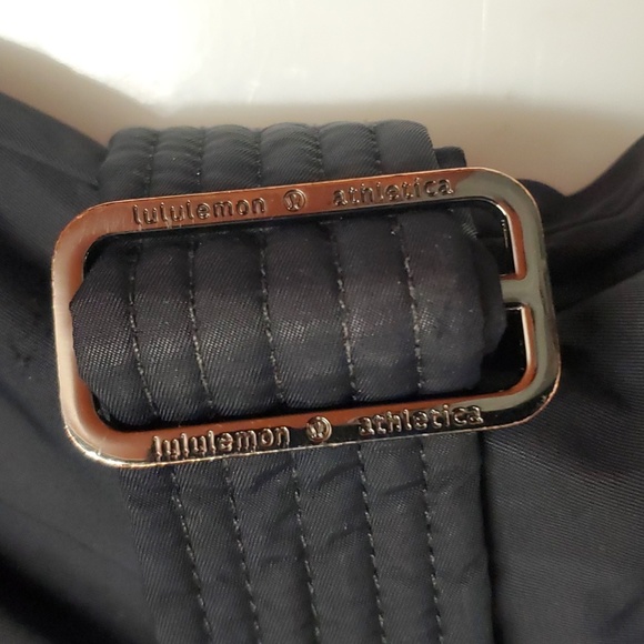 Lululemon Hooded Parka in Black - Picture 9 of 15